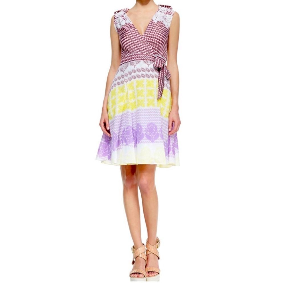 Diane von Furstenberg Paisley Silk Wrap Dress size 10